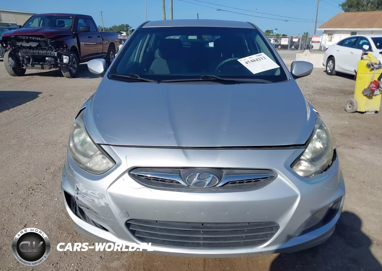 2013 Hyundai Accent Gs VIN:KMHCT5AE3DU093621 - 12