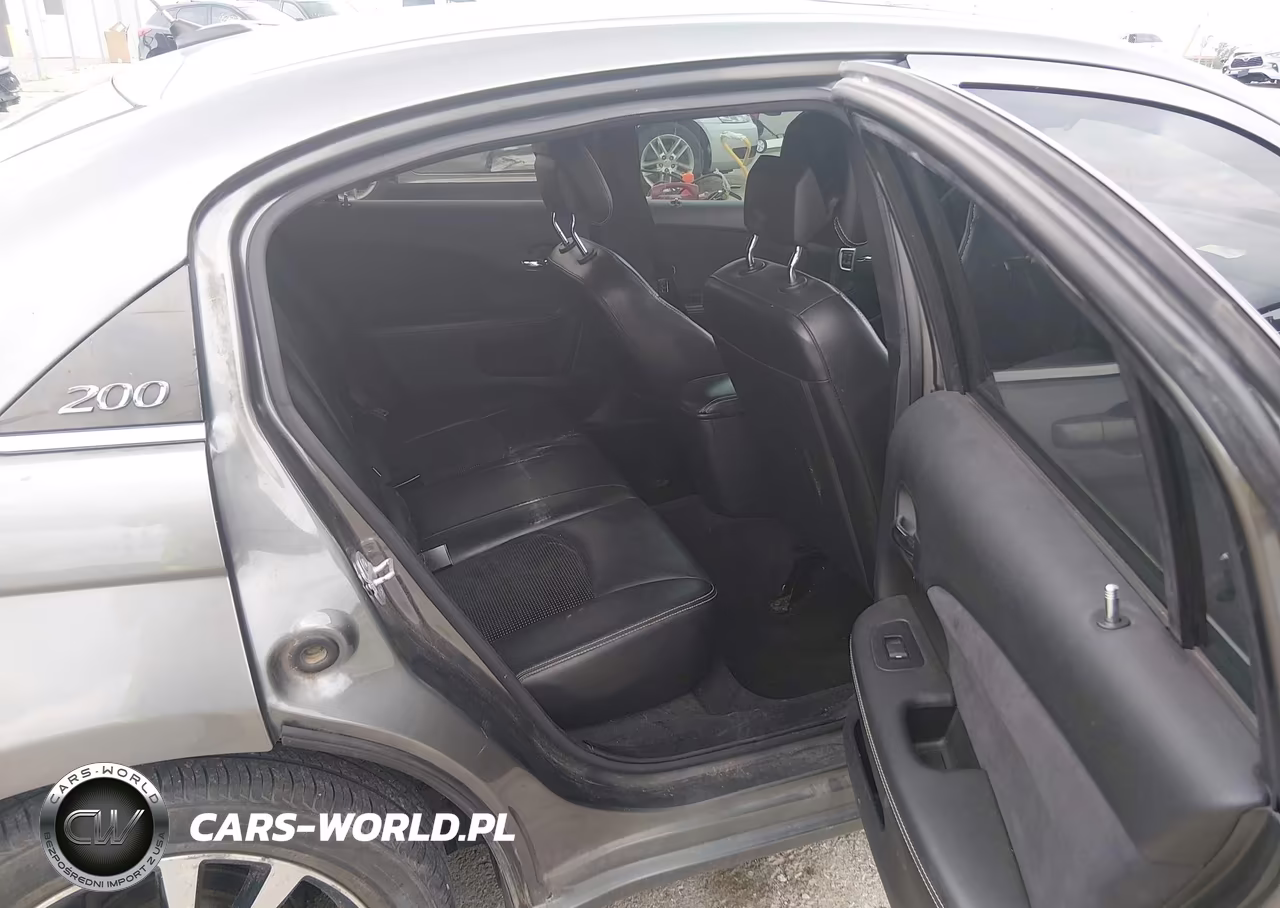 2013 Chrysler 200 Limited VIN:1C3CCBCGXDN577625 - 8
