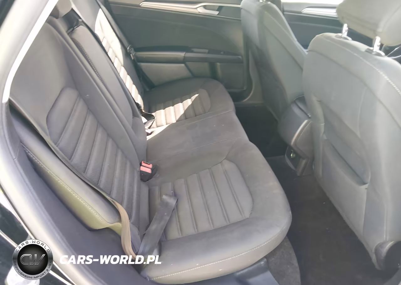 2018 Ford Fusion Se VIN:3FA6P0HD3JR121951 - 8