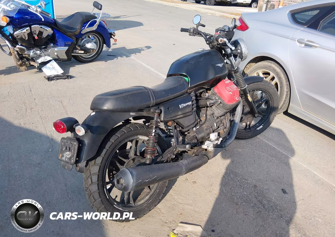 2017 Moto Guzzi V7 Iii Stone VIN:ZGULDU003HM000195 - 4