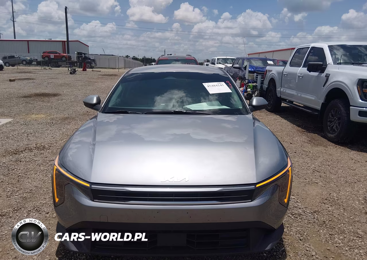 2025 Kia K4 Lxs VIN:3KPFT4DE4SE018185 - 12