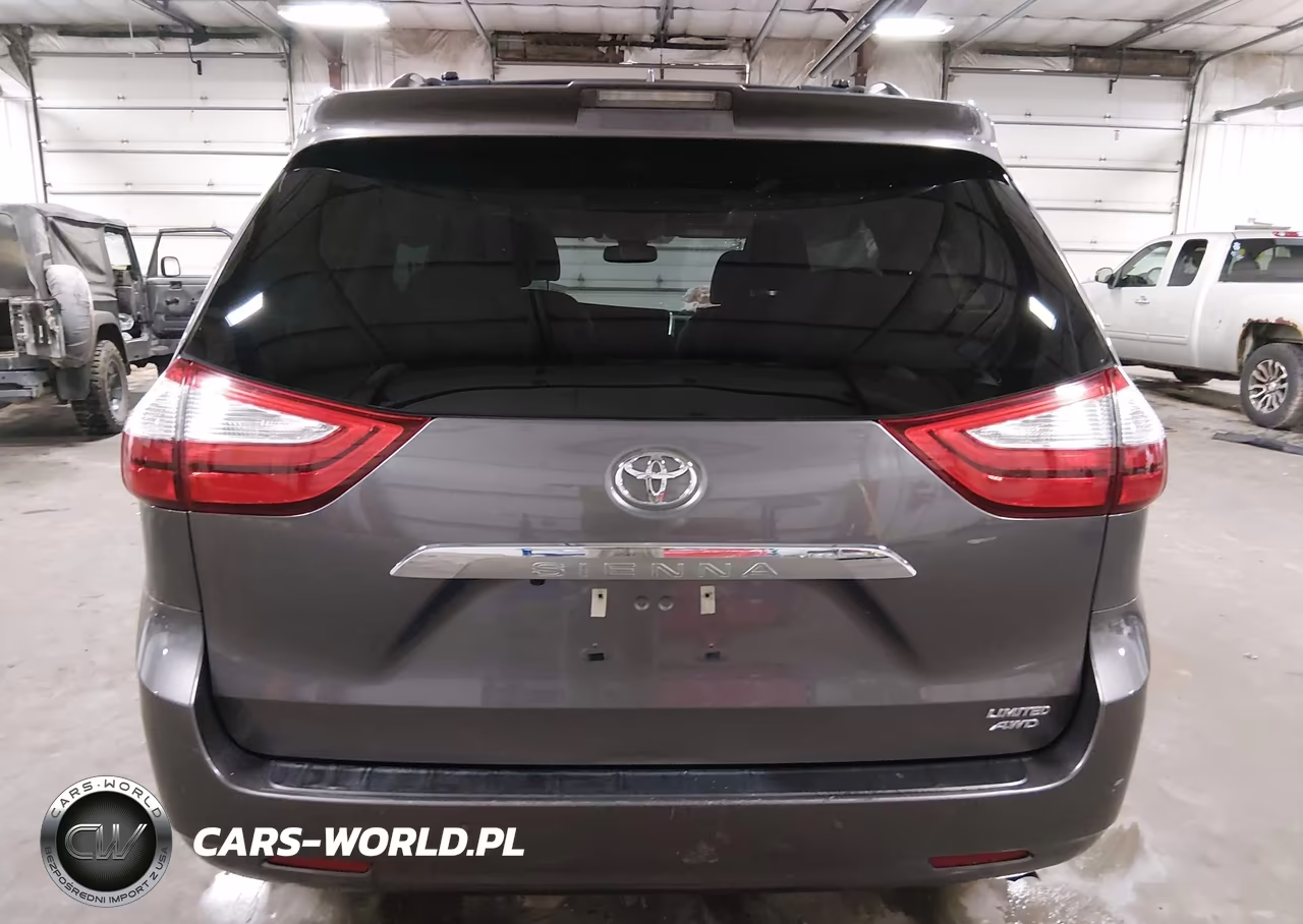2018 Toyota Sienna Limited 7 Passenger VIN:5TDDZ3DC9JS199545 - 17