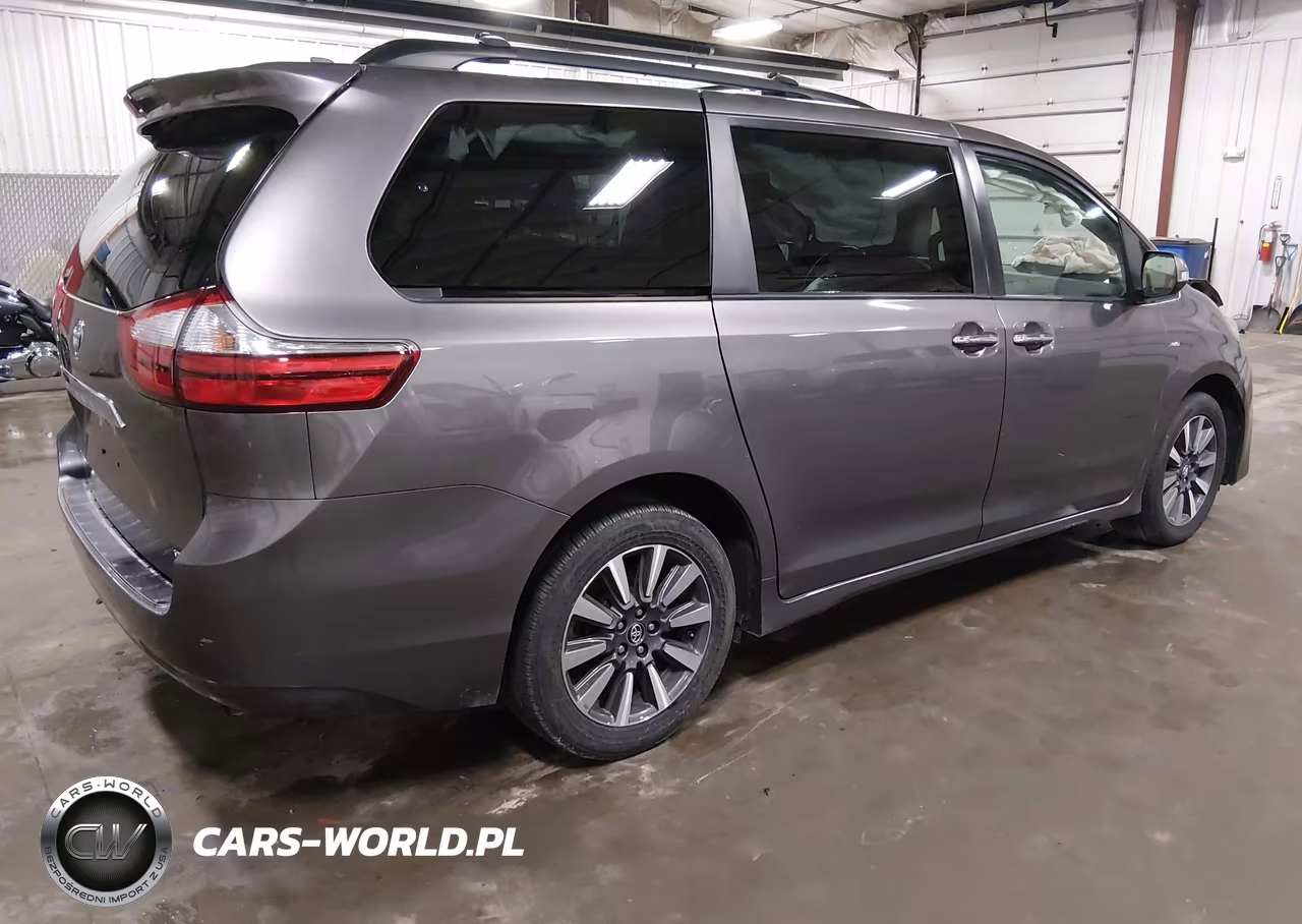 2018 Toyota Sienna Limited 7 Passenger VIN:5TDDZ3DC9JS199545 - 4