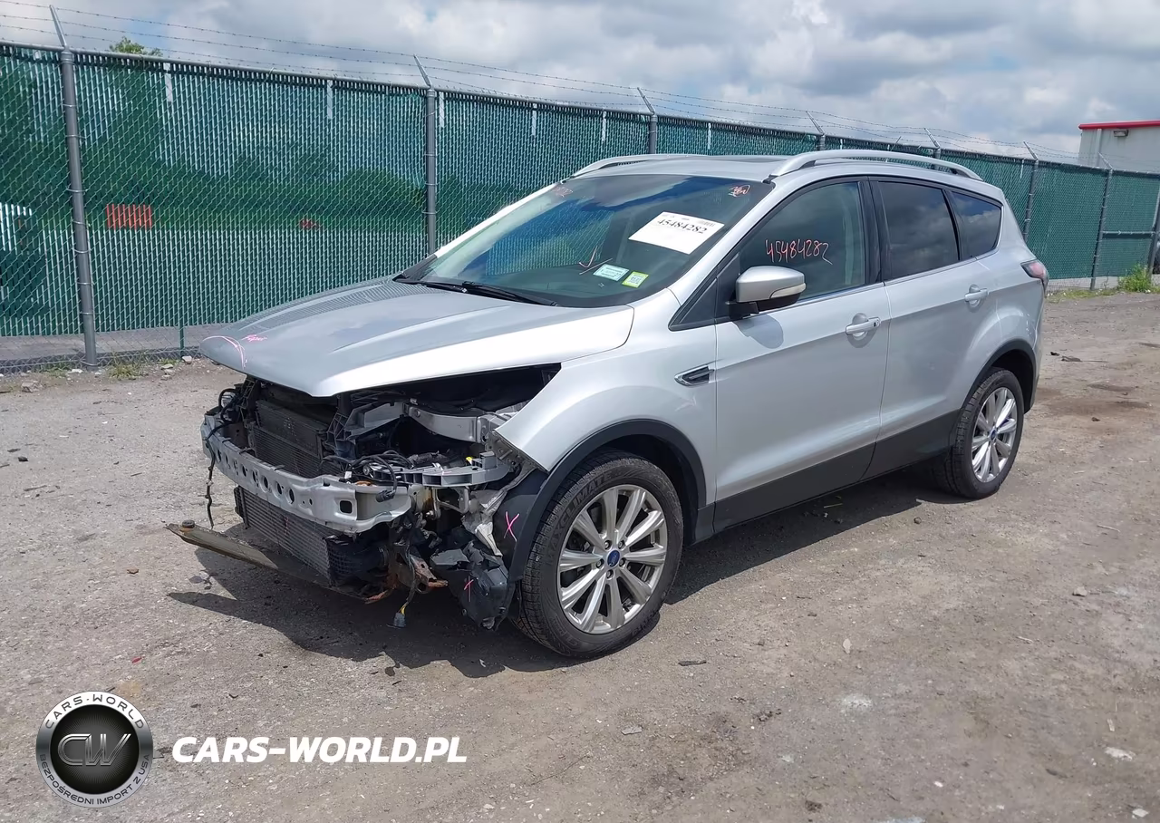 2017 Ford Escape Titanium VIN:1FMCU9J98HUB06568 - 2