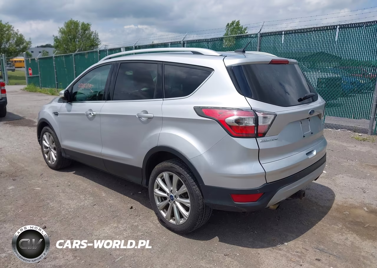 2017 Ford Escape Titanium VIN:1FMCU9J98HUB06568 - 3