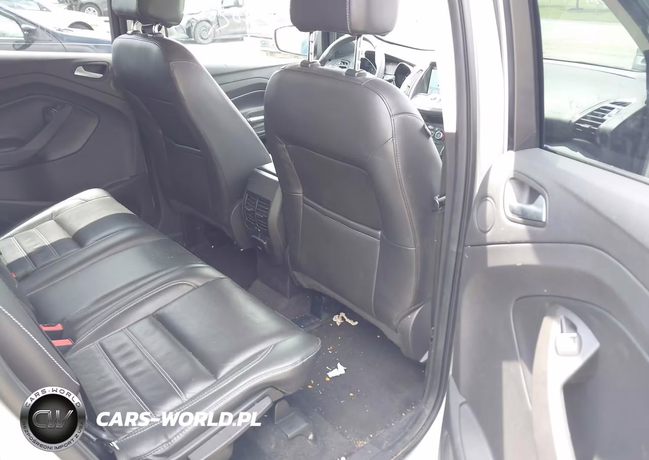 2017 Ford Escape Titanium VIN:1FMCU9J98HUB06568 - 8