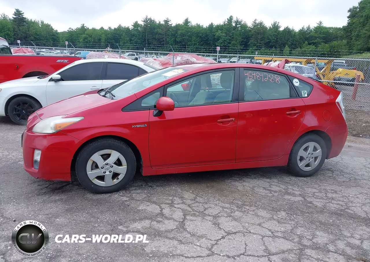 2011 Toyota Prius Three VIN:JTDKN3DUXB0306554 - 14