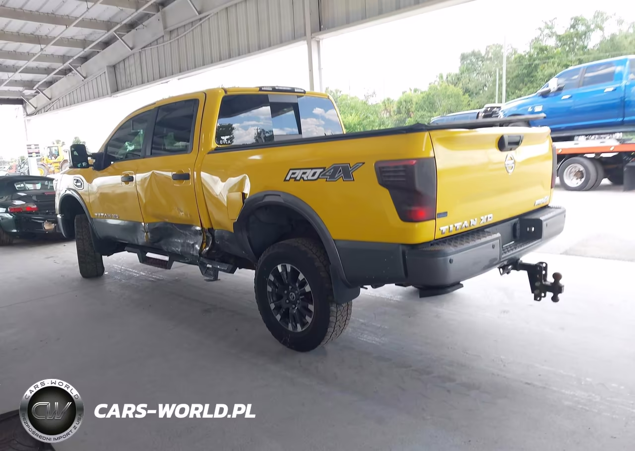 2017 Nissan Titan Xd Pro-4X Diesel VIN:1N6BA1F44HN558001 - 3