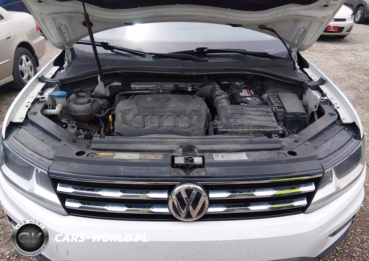 2019 Volkswagen Tiguan 2.0T Se-2.0T Sel-2.0T Sel R-Line-2.0T Sel R-Line Black VIN:3VV2B7AX7KM101402 - 10