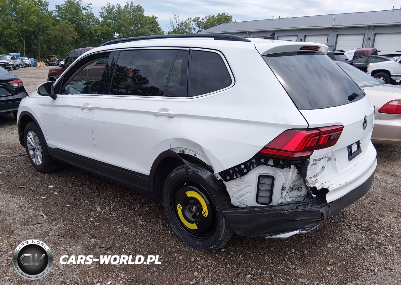 2019 Volkswagen Tiguan 2.0T Se-2.0T Sel-2.0T Sel R-Line-2.0T Sel R-Line Black VIN:3VV2B7AX7KM101402 - 3