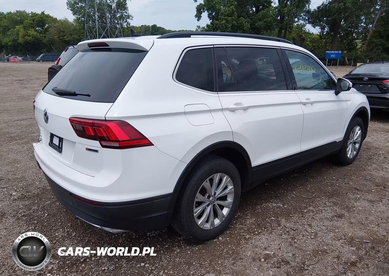 2019 Volkswagen Tiguan 2.0T Se-2.0T Sel-2.0T Sel R-Line-2.0T Sel R-Line Black VIN:3VV2B7AX7KM101402 - 4