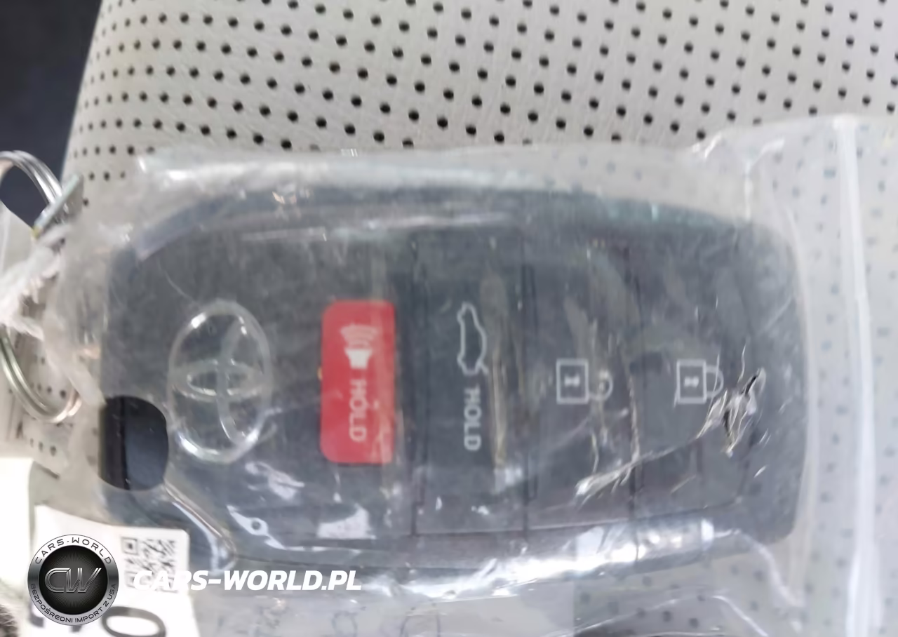 2025 Toyota Camry Xle VIN:4T1DAACK6SU156553 - 11