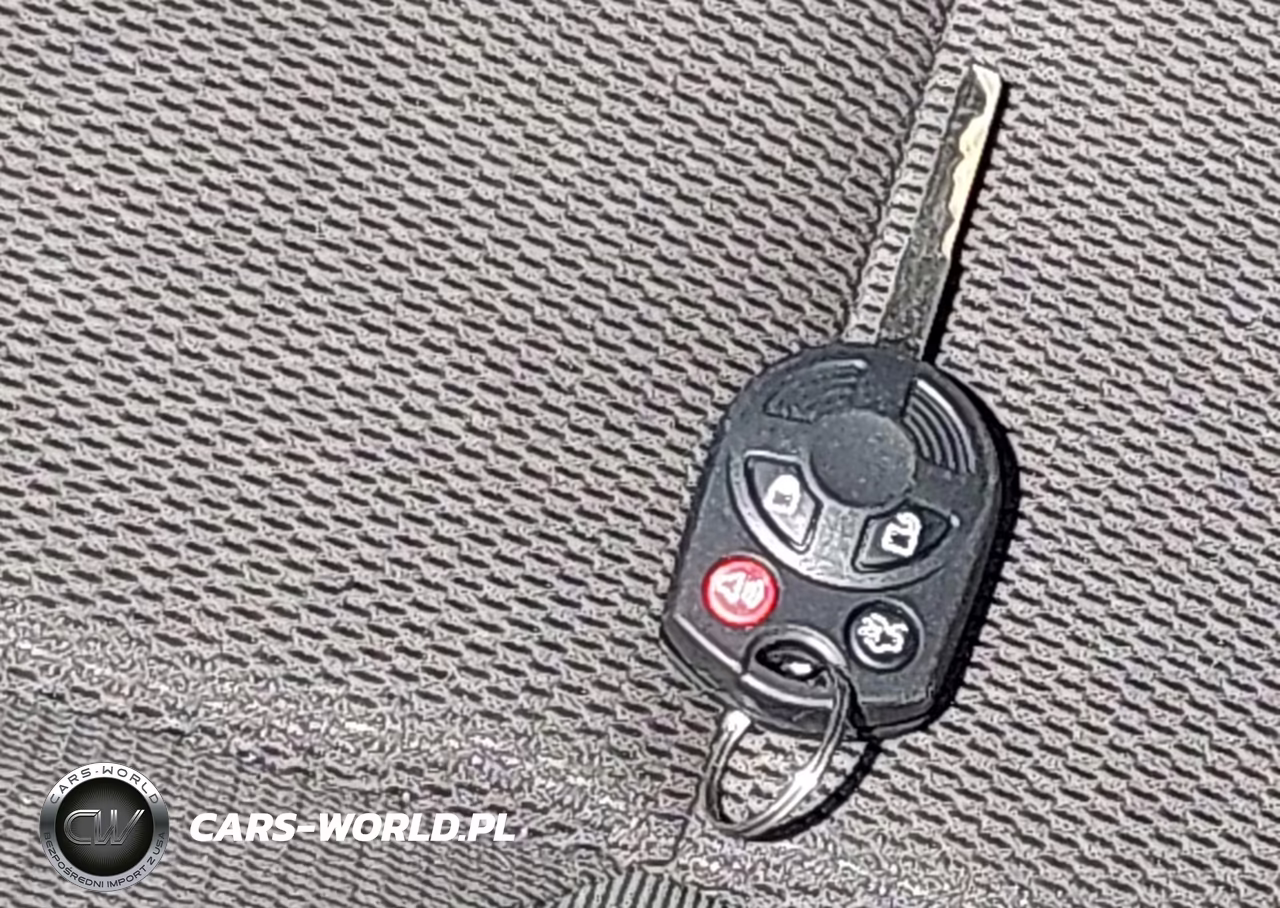2012 Ford Focus S VIN:1FAHP3E29CL132029 - 11