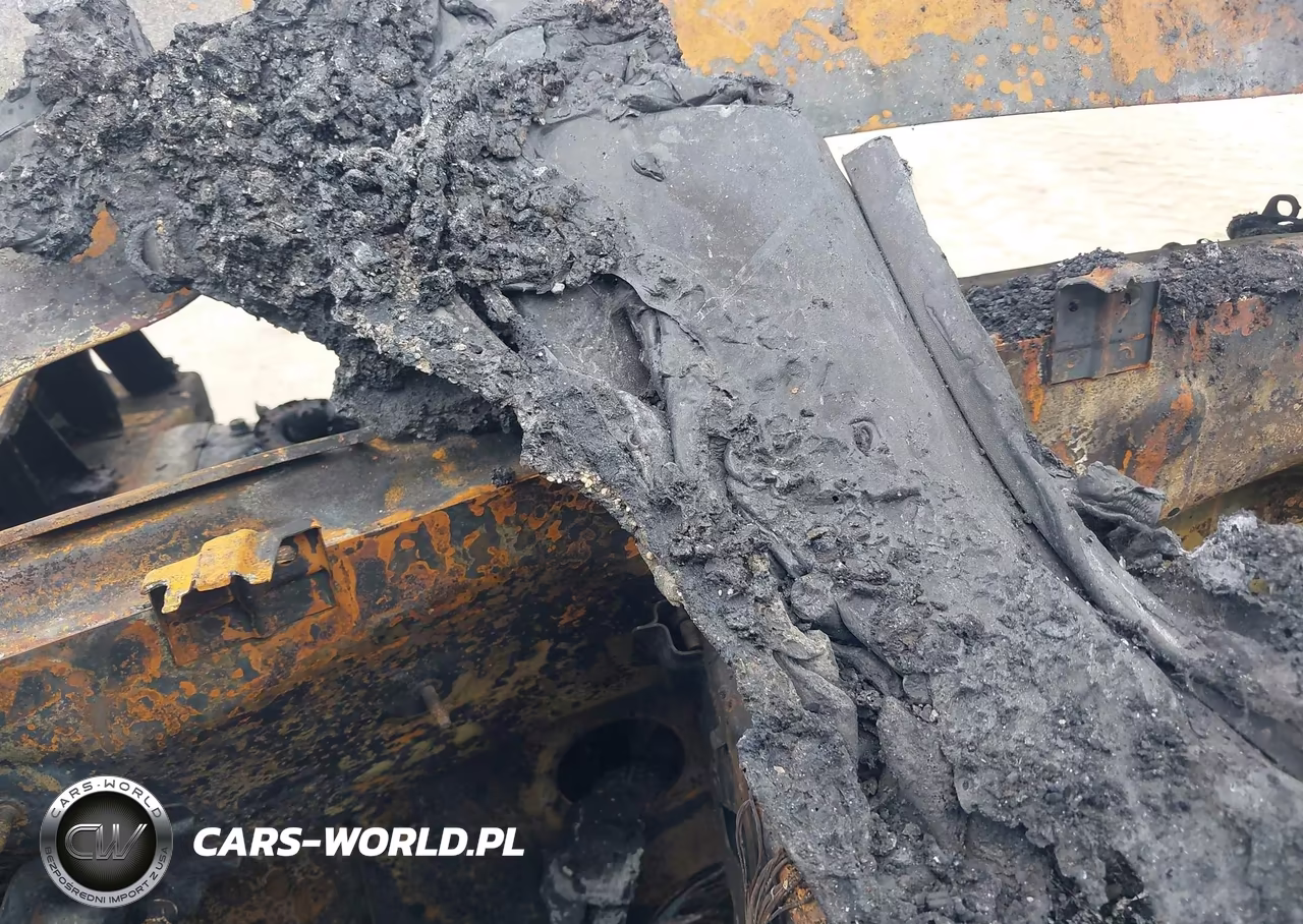 2023 Hyundai Venue Sel VIN:KMHRC8A32PU255804 - 7