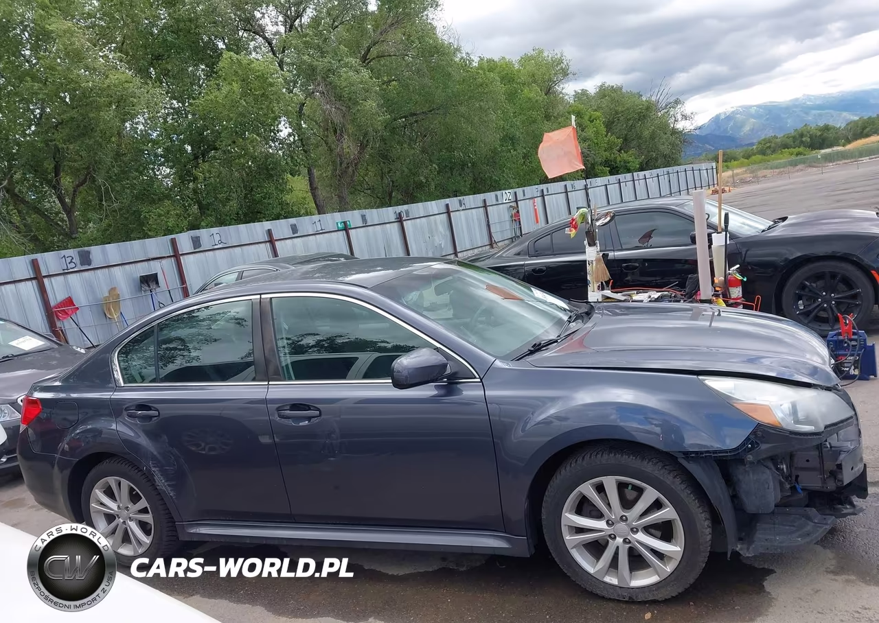 2014 Subaru Legacy 2.5I Premium VIN:4S3BMBC61E3034527 - 13