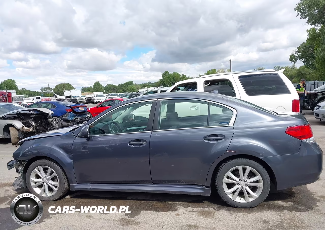 2014 Subaru Legacy 2.5I Premium VIN:4S3BMBC61E3034527 - 14
