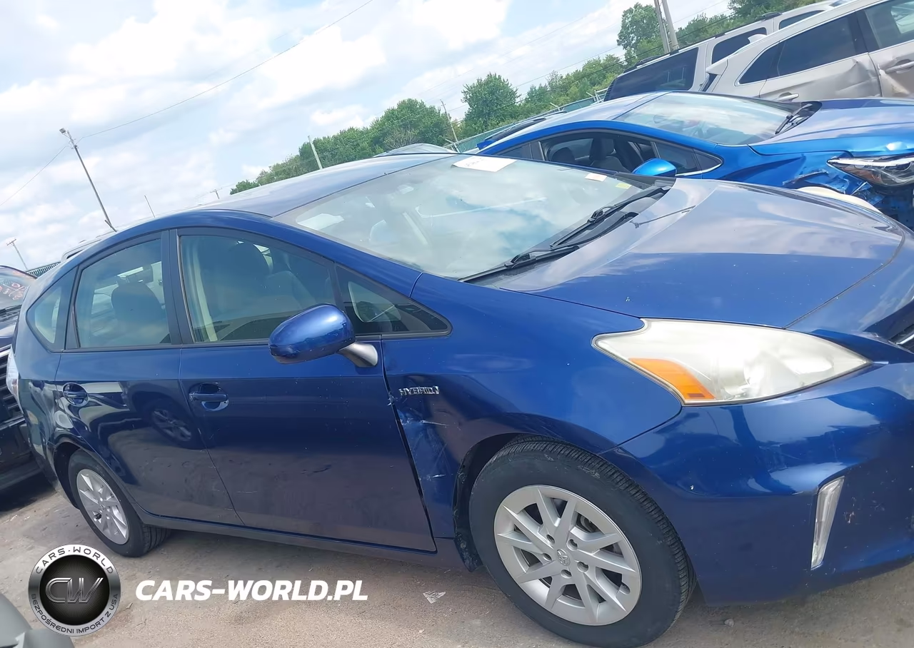 2012 Toyota Prius V Three VIN:JTDZN3EU3C3164917 - 13