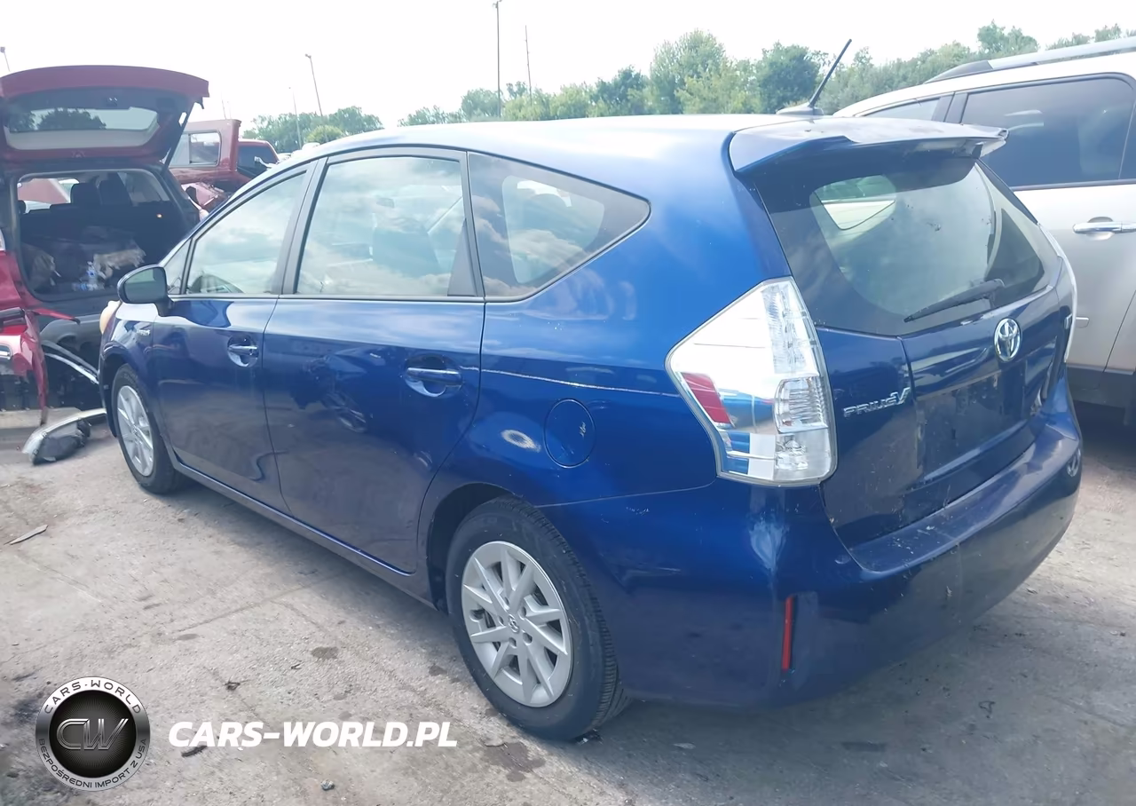 2012 Toyota Prius V Three VIN:JTDZN3EU3C3164917 - 3