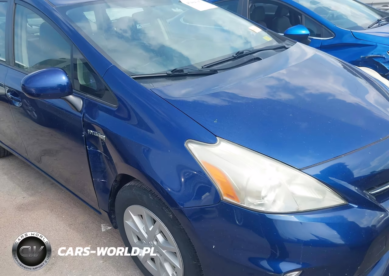 2012 Toyota Prius V Three VIN:JTDZN3EU3C3164917 - 6