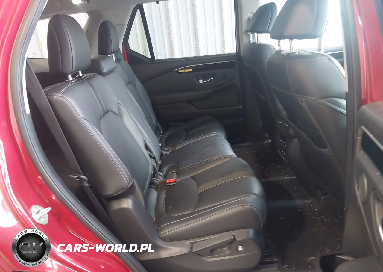 2024 Honda Pilot Touring VIN:5FNYG1H72RB043310 - 8