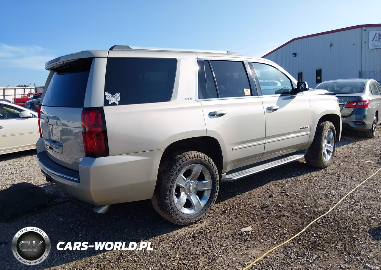 2015 Chevrolet Tahoe Ltz VIN:1GNSKCKCXFR156960 - 4
