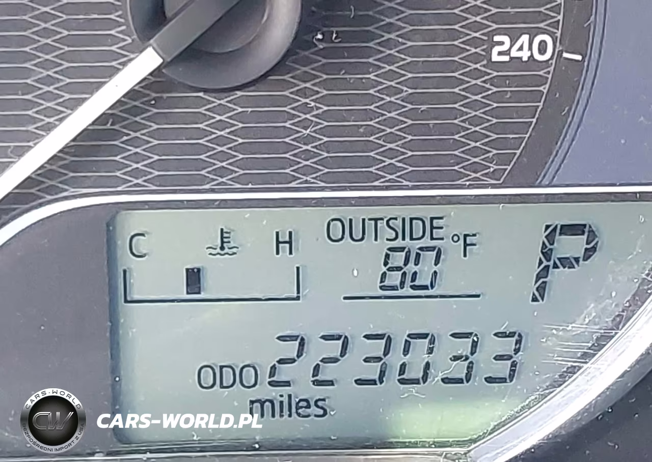 2014 Toyota Corolla Le Plus VIN:5YFBURHE8EP045153 - 16