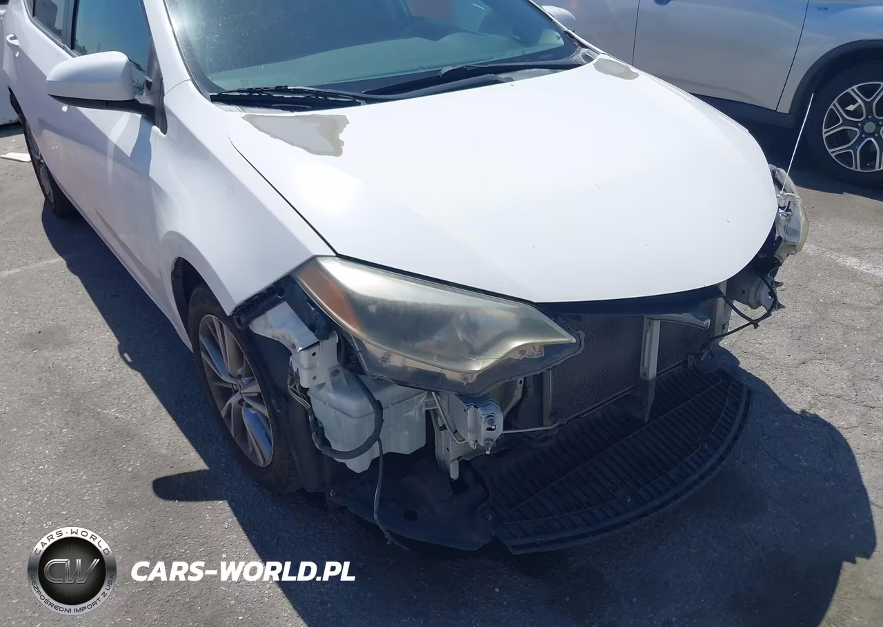 2014 Toyota Corolla Le Plus VIN:5YFBURHE8EP045153 - 18