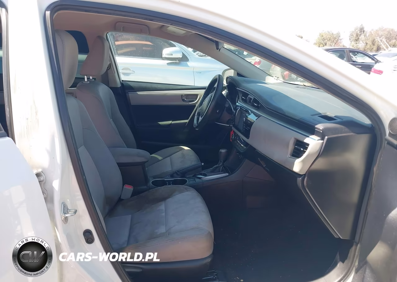 2014 Toyota Corolla Le Plus VIN:5YFBURHE8EP045153 - 5