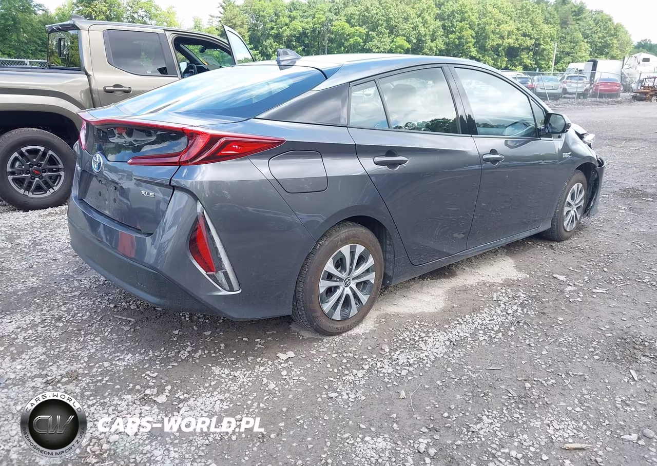 2020 Toyota Prius Prime Xle VIN:JTDKARFP8L3161309 - 4
