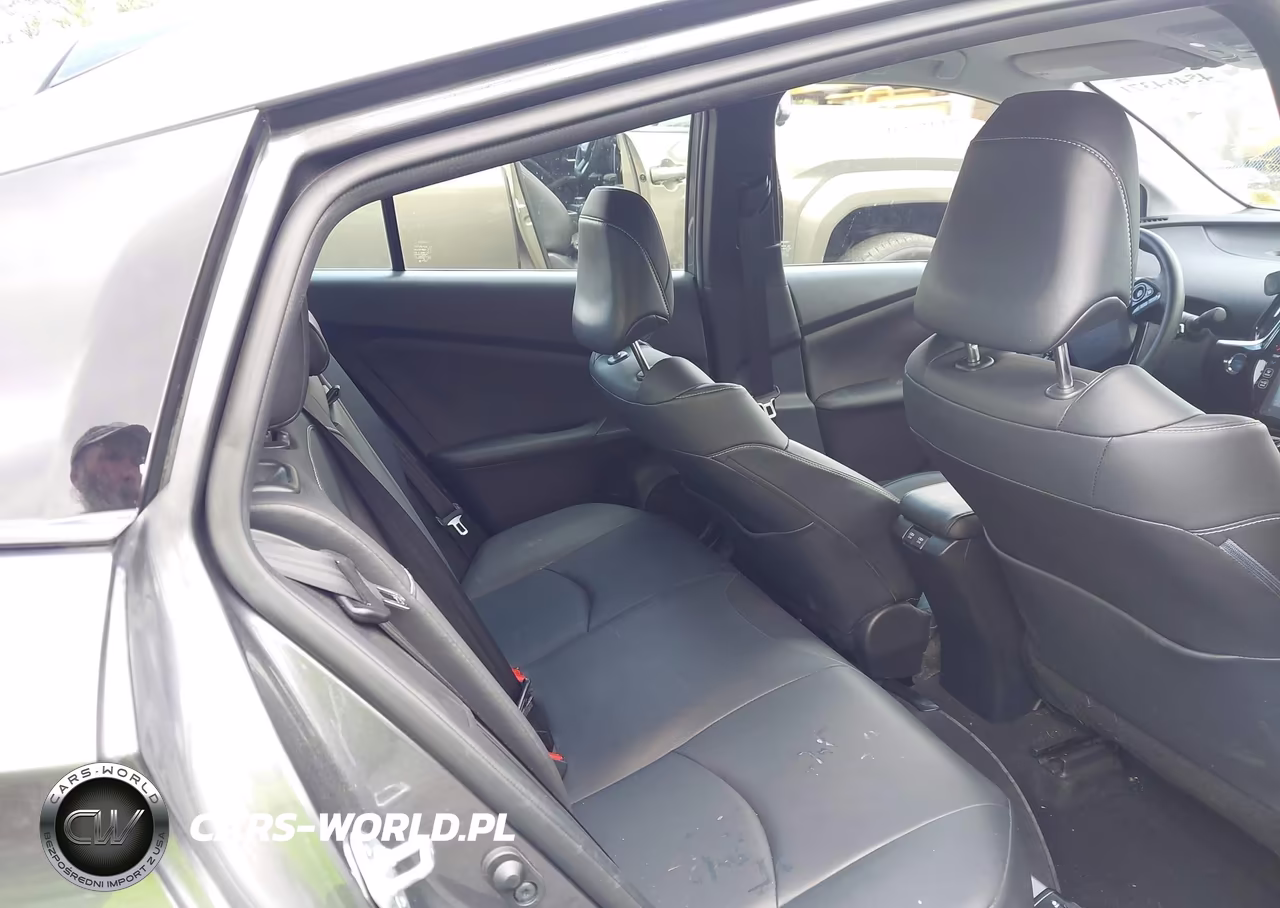 2020 Toyota Prius Prime Xle VIN:JTDKARFP8L3161309 - 8