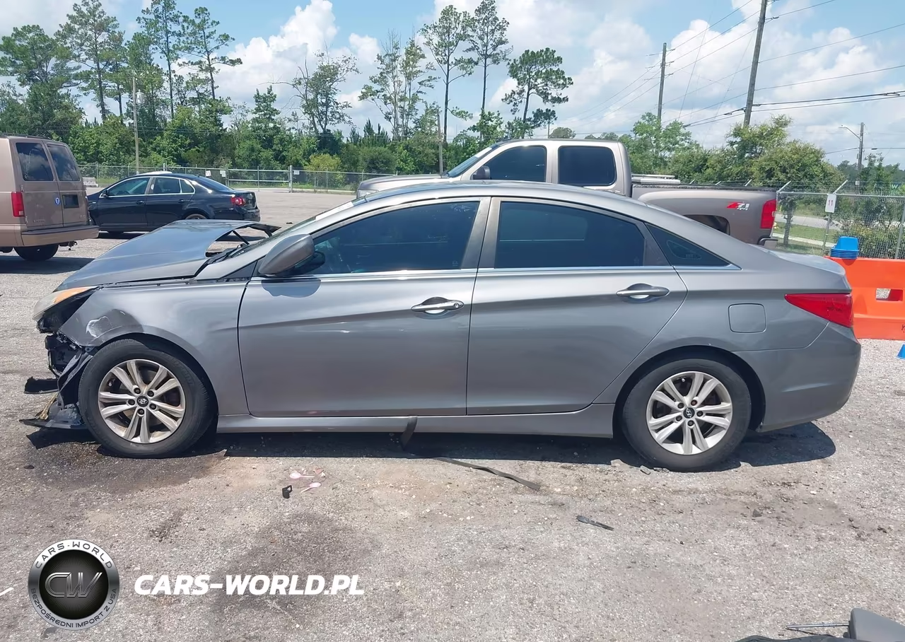 2013 Hyundai Sonata Gls VIN:5NPEB4AC7DH705676 - 14