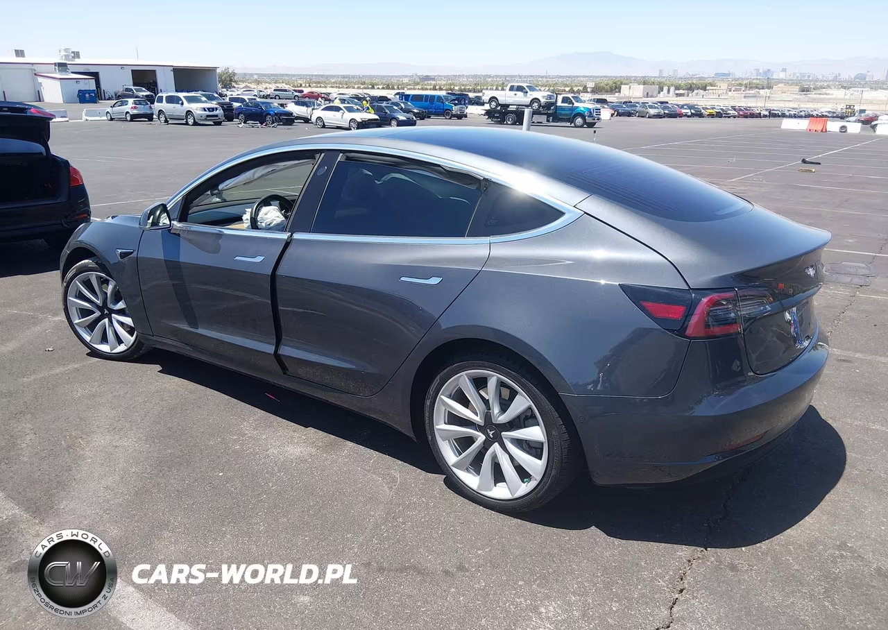 2017 Tesla Model 3 VIN:5YJ3E1EA9HF000873 - 3
