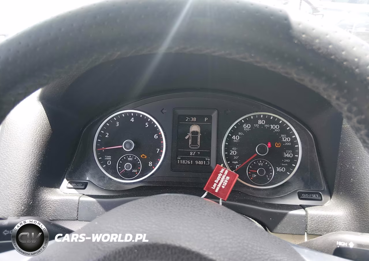2016 Volkswagen Tiguan R-Line VIN:WVGBV7AX3GW058329 - 7