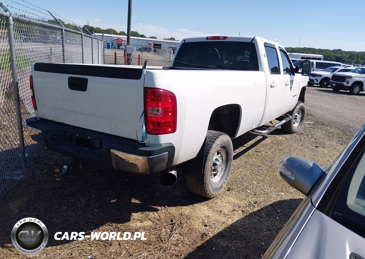 2007 Chevrolet Silverado 2500Hd Lt2 VIN:1GCHK23627F504713 - 4