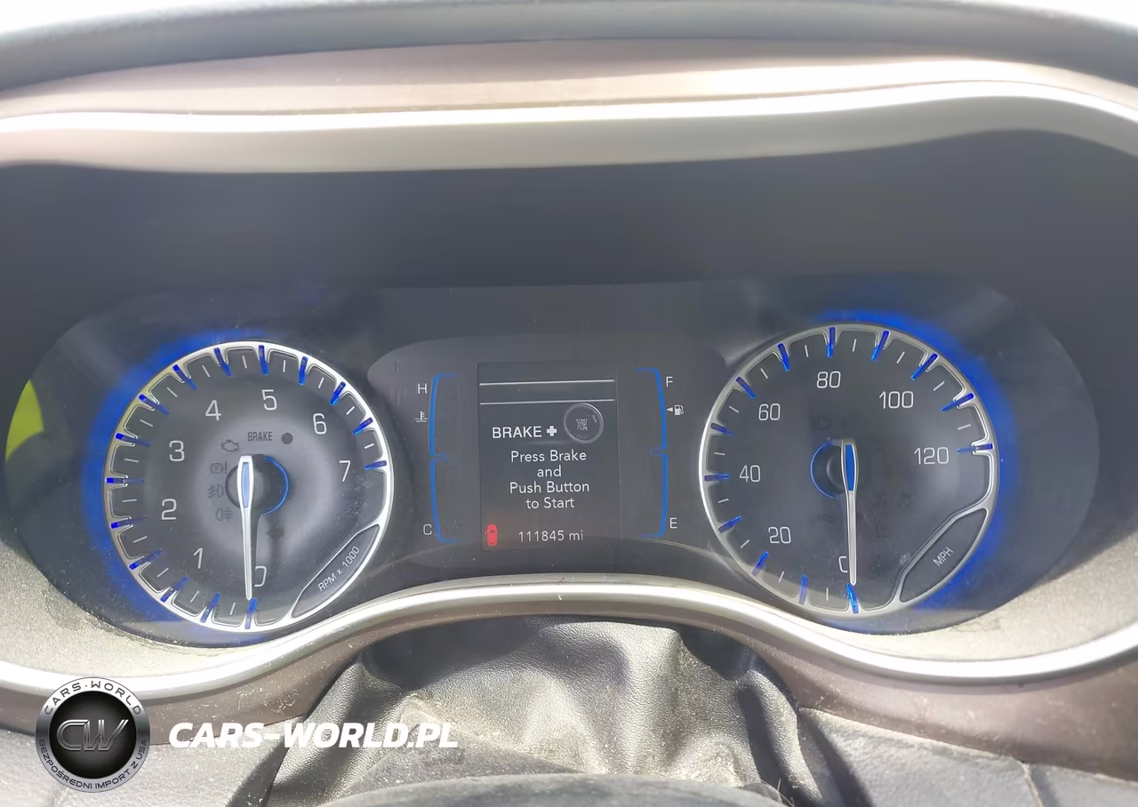 2017 Chrysler Pacifica Touring-L VIN:2C4RC1BG4HR734303 - 7