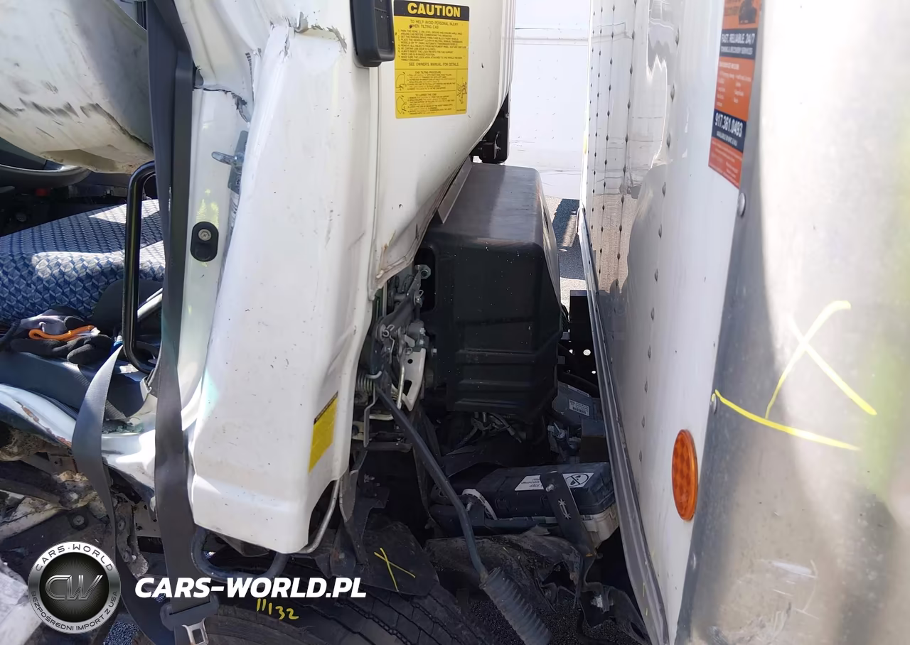 2023 Isuzu Npr Xd VIN:JALC4W162P7K01261 - 9