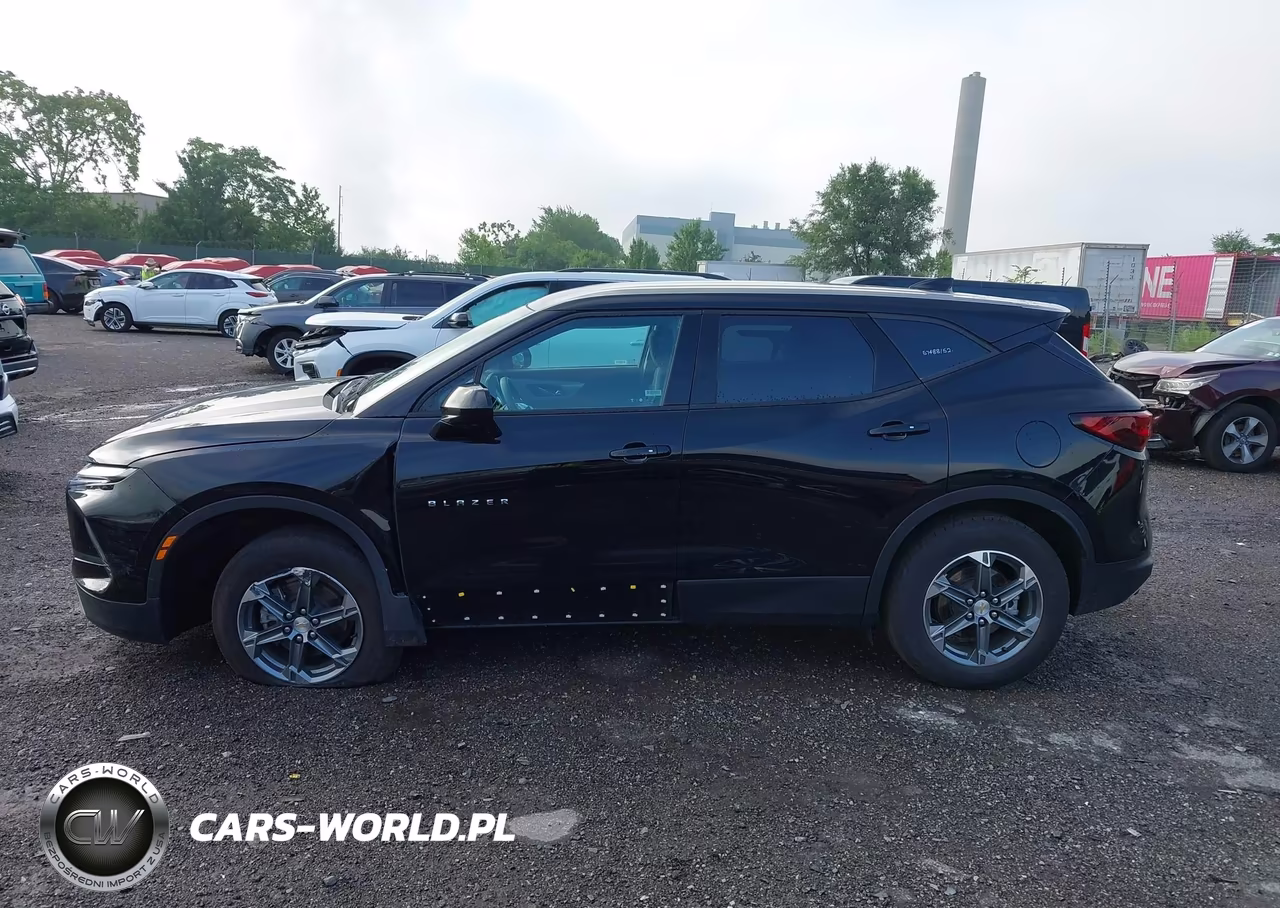 2025 Chevrolet Blazer Fwd 2Lt VIN:3GNKBCR4XSS222817 - 14
