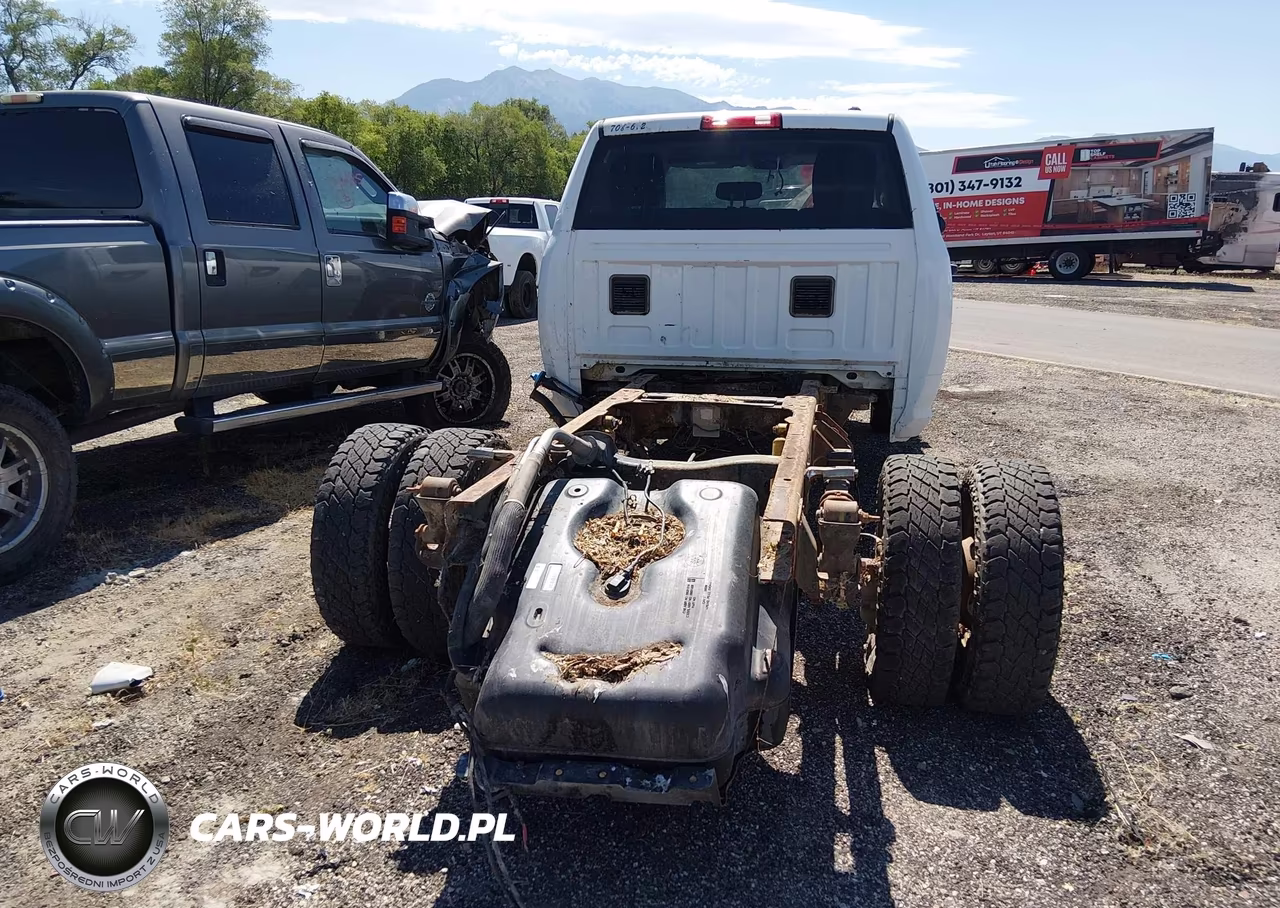 2011 Ram Ram 3500 Hd Chassis St-Slt-Laramie VIN:3D6WZ4CL9BG517612 - 17