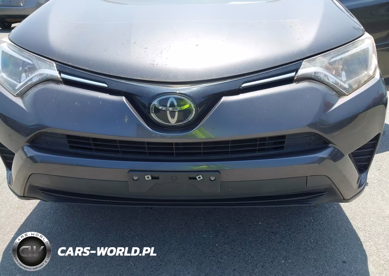 2018 Toyota Rav4 Le VIN:JTMBFREV8JJ730833 - 6