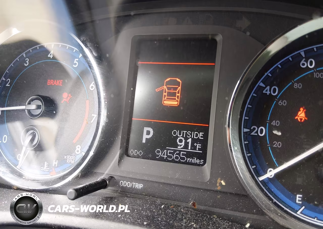 2019 Toyota Corolla Le VIN:5YFBURHE7KP938216 - 16