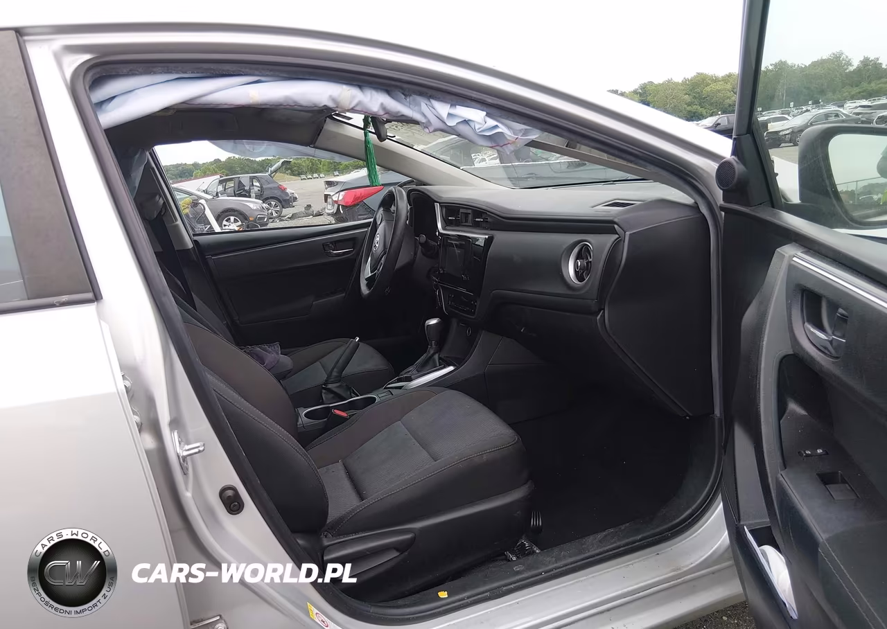 2019 Toyota Corolla Le VIN:5YFBURHE7KP938216 - 5