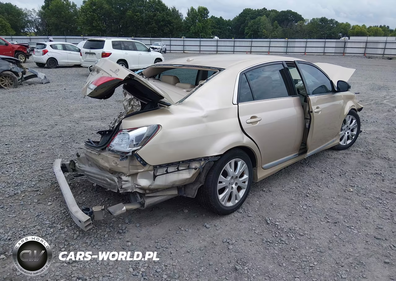 2011 Toyota Avalon VIN:4T1BK3DBXBU412532 - 4