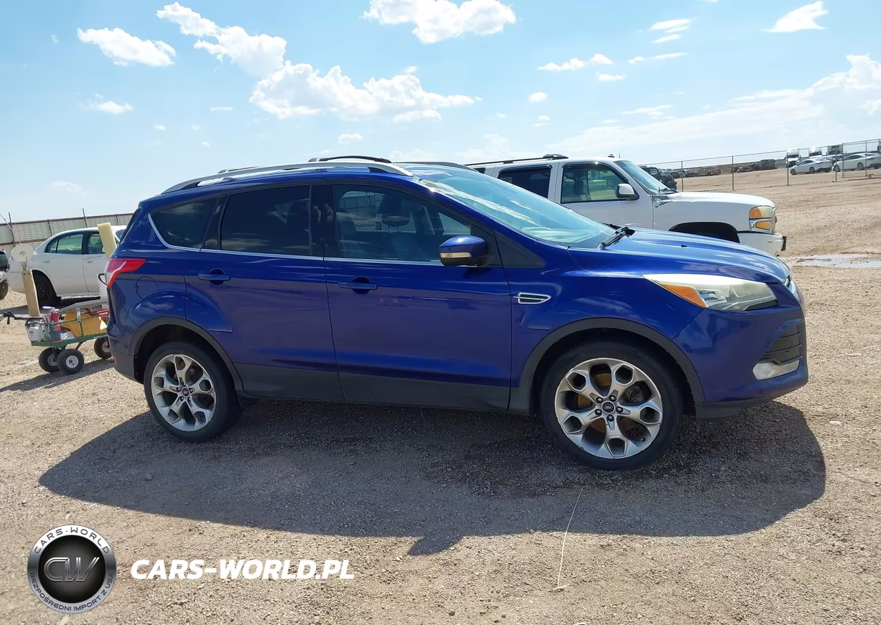 2016 Ford Escape Titanium VIN:1FMCU9J91GUC57816 - 13