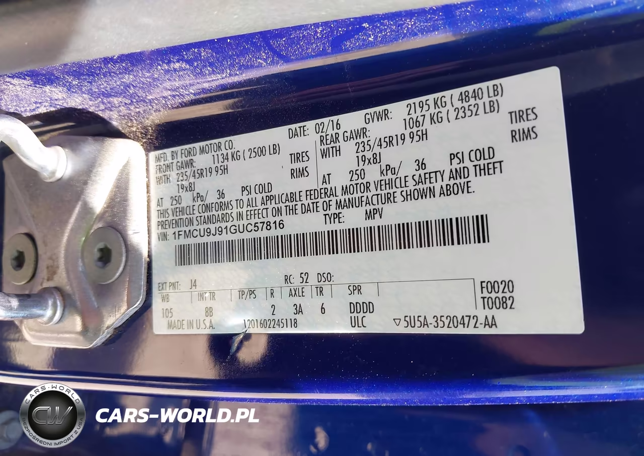 2016 Ford Escape Titanium VIN:1FMCU9J91GUC57816 - 9