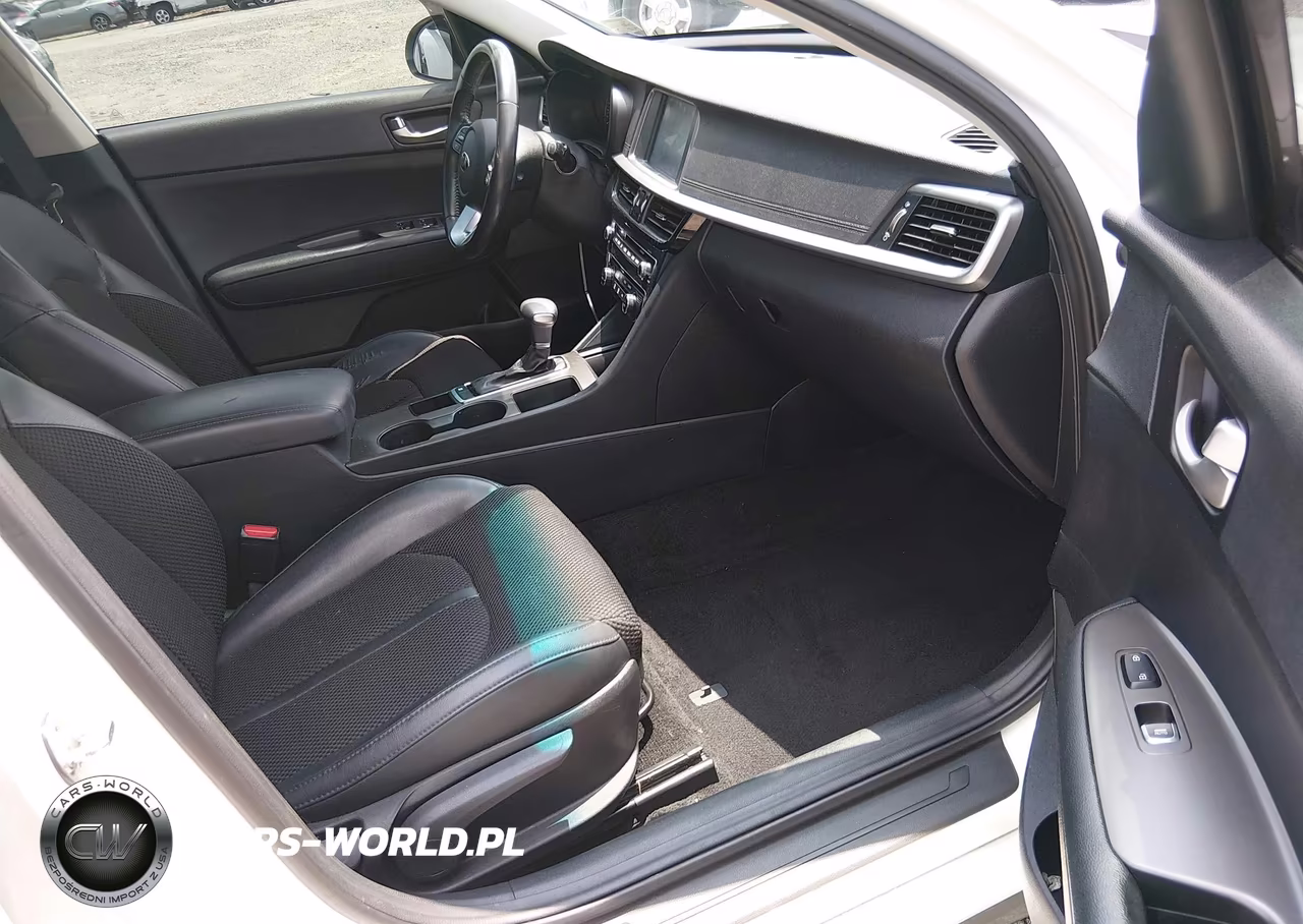 2019 Kia Optima S VIN:5XXGT4L32KG377644 - 5