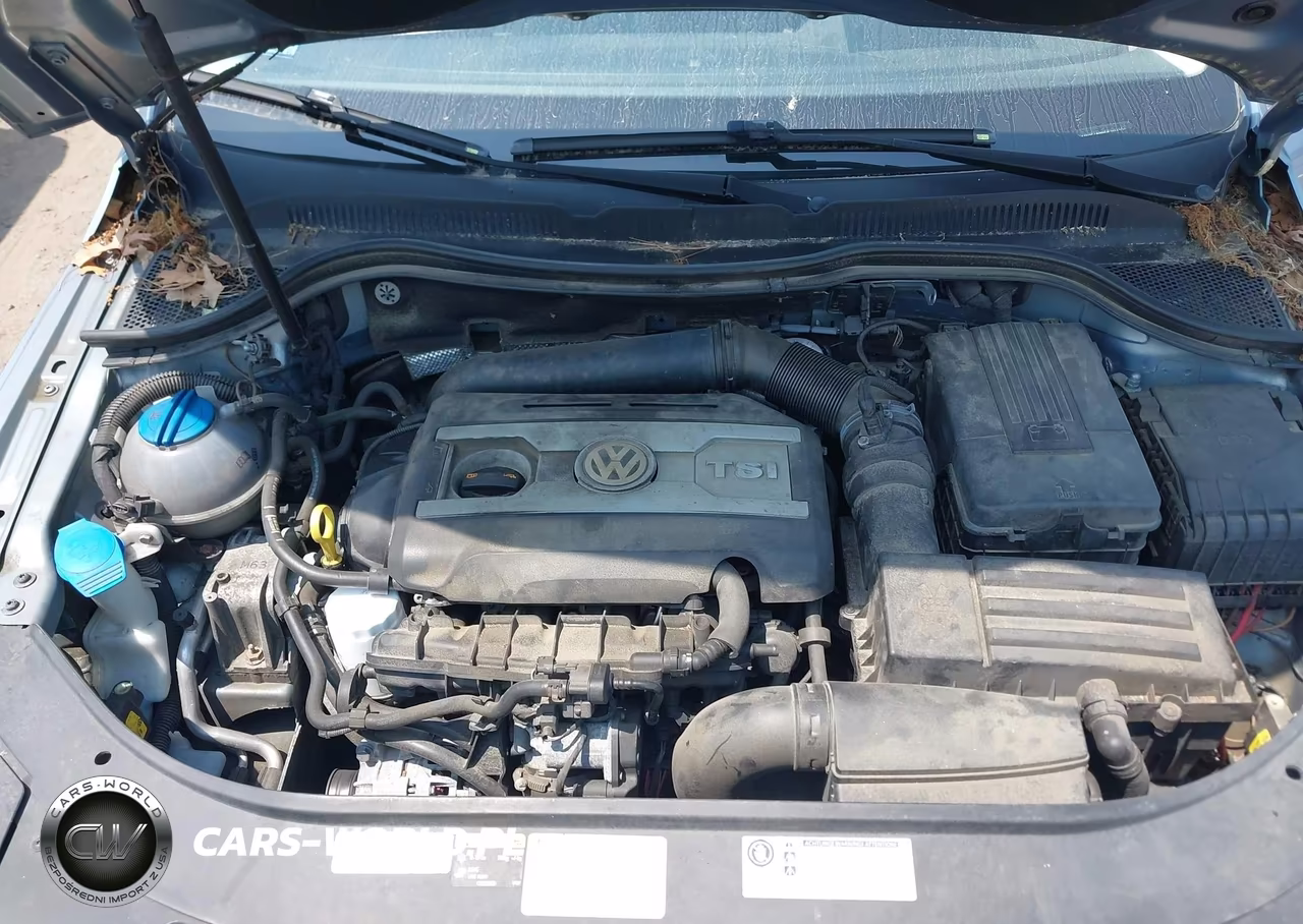 2013 Volkswagen Cc 2.0T Lux VIN:WVWRP7AN6DE563956 - 10
