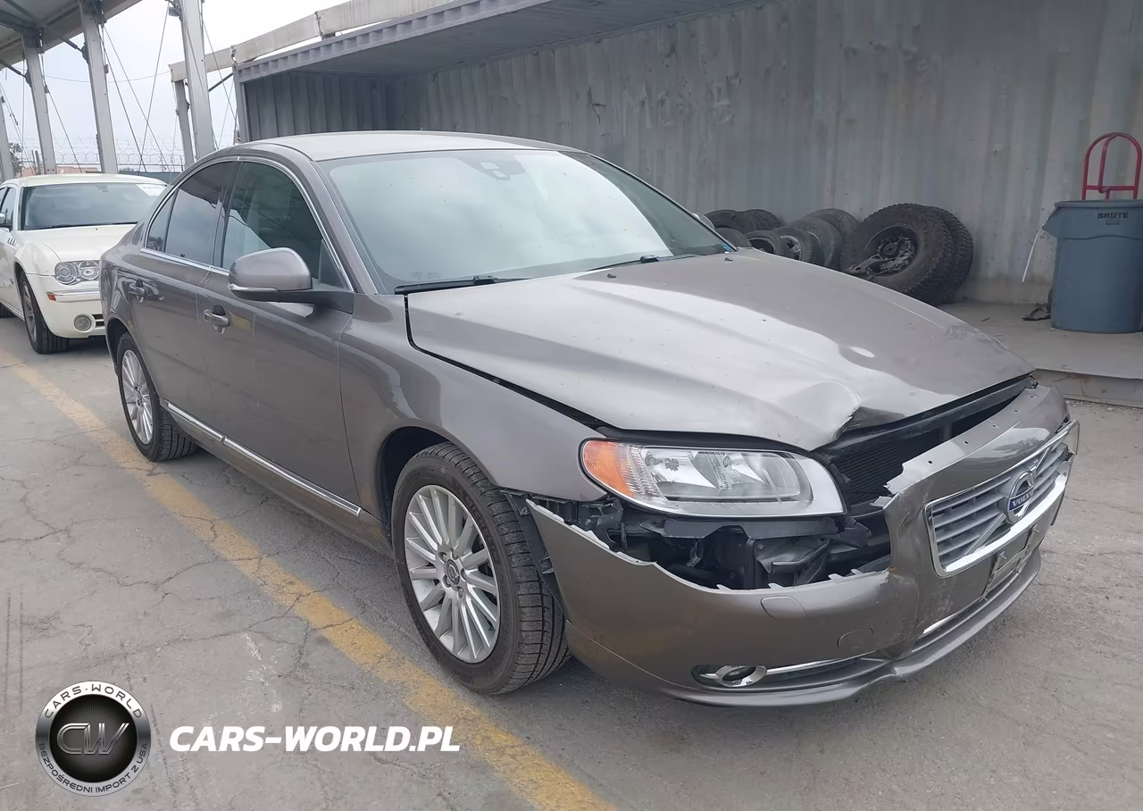 2012 Volvo S80 3.2L Premier Plus