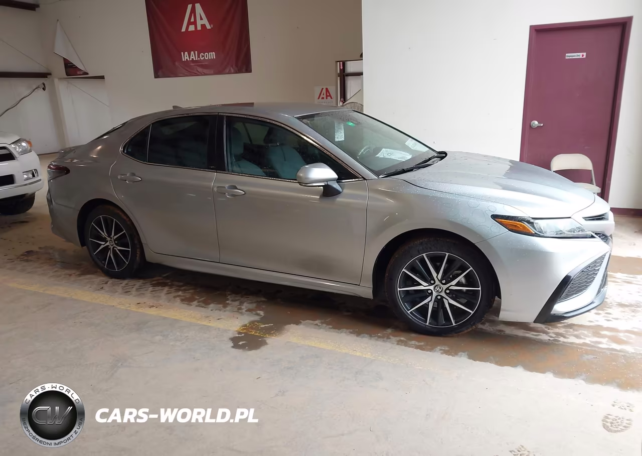 2023 Toyota Camry Se – zdjęcie 1 z 16