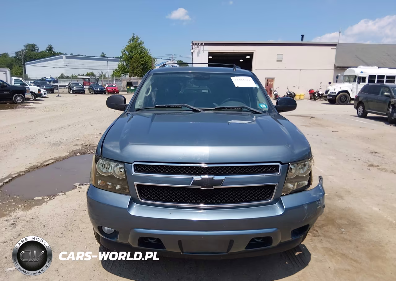 2010 Chevrolet Tahoe Lt VIN:1GNUKBE01AR257978 - 13