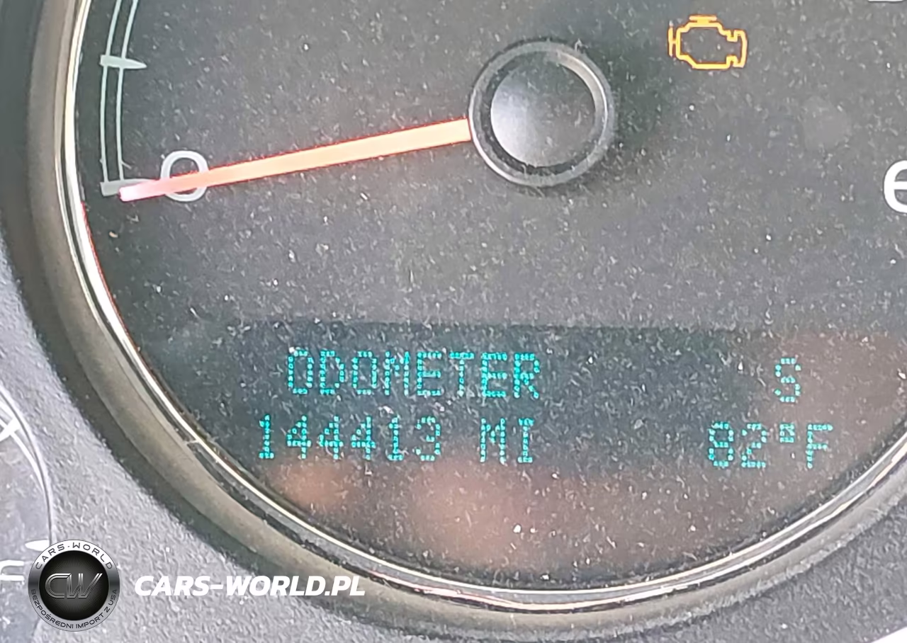 2010 Chevrolet Tahoe Lt VIN:1GNUKBE01AR257978 - 16